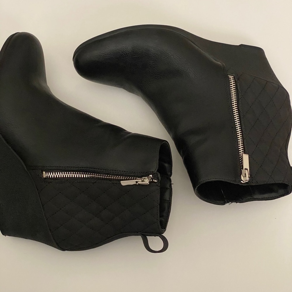 Chaps black wedge booties Size 9